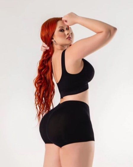 Seamless boxer briefs